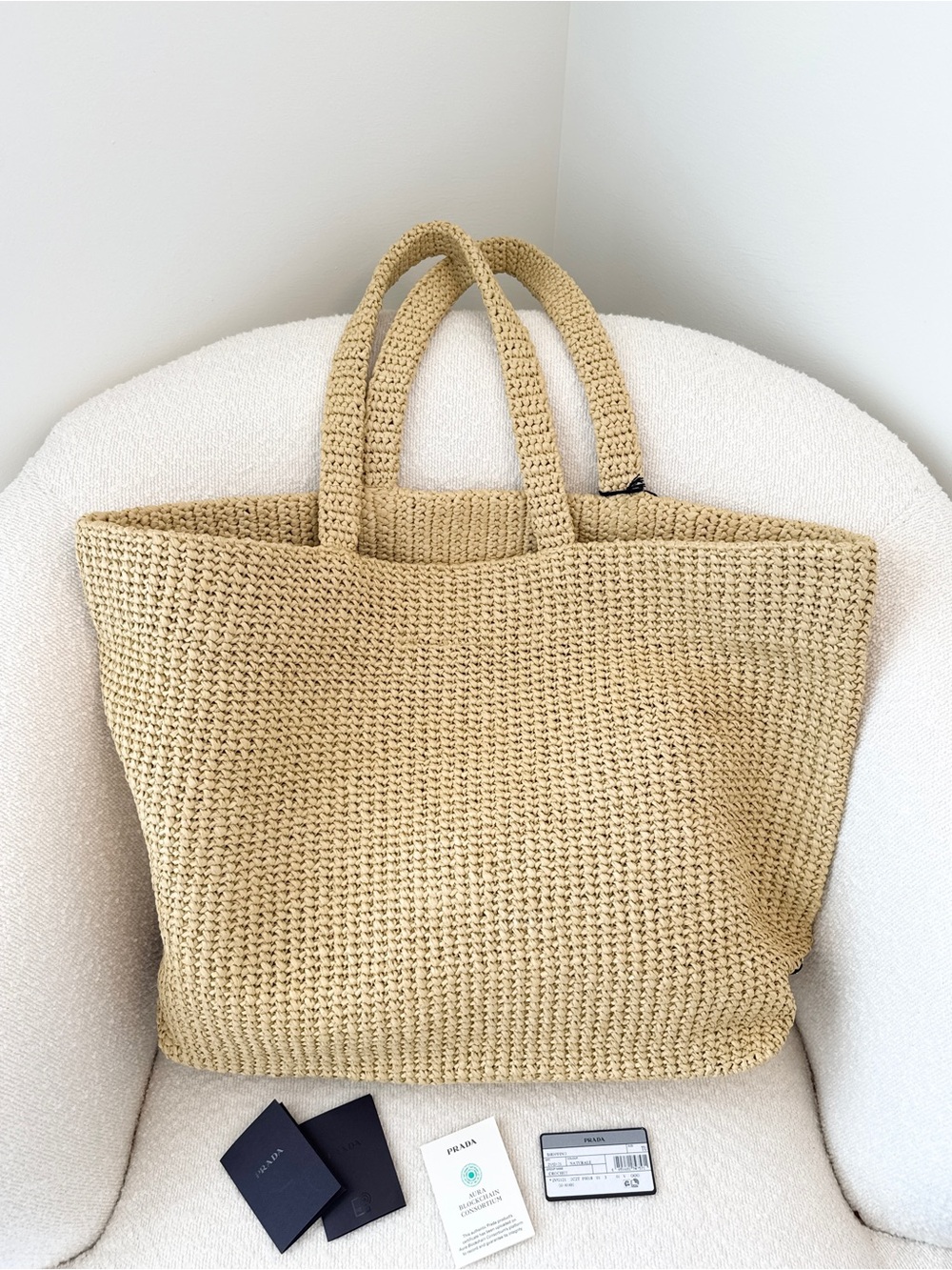 ✨NEW✨PRADA Yarn Raffia Effect Embroidered Logo Large Crochet Tote Bag - Natural - Picture 13 of 16